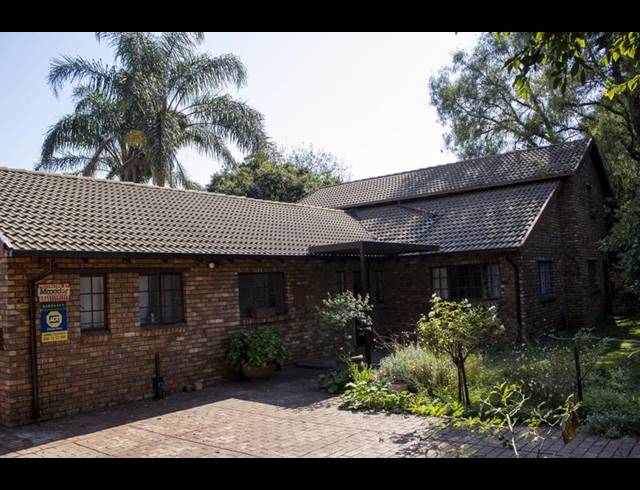 4 BEDROOM HOUSE FOR SALE IN WIERDA PARK